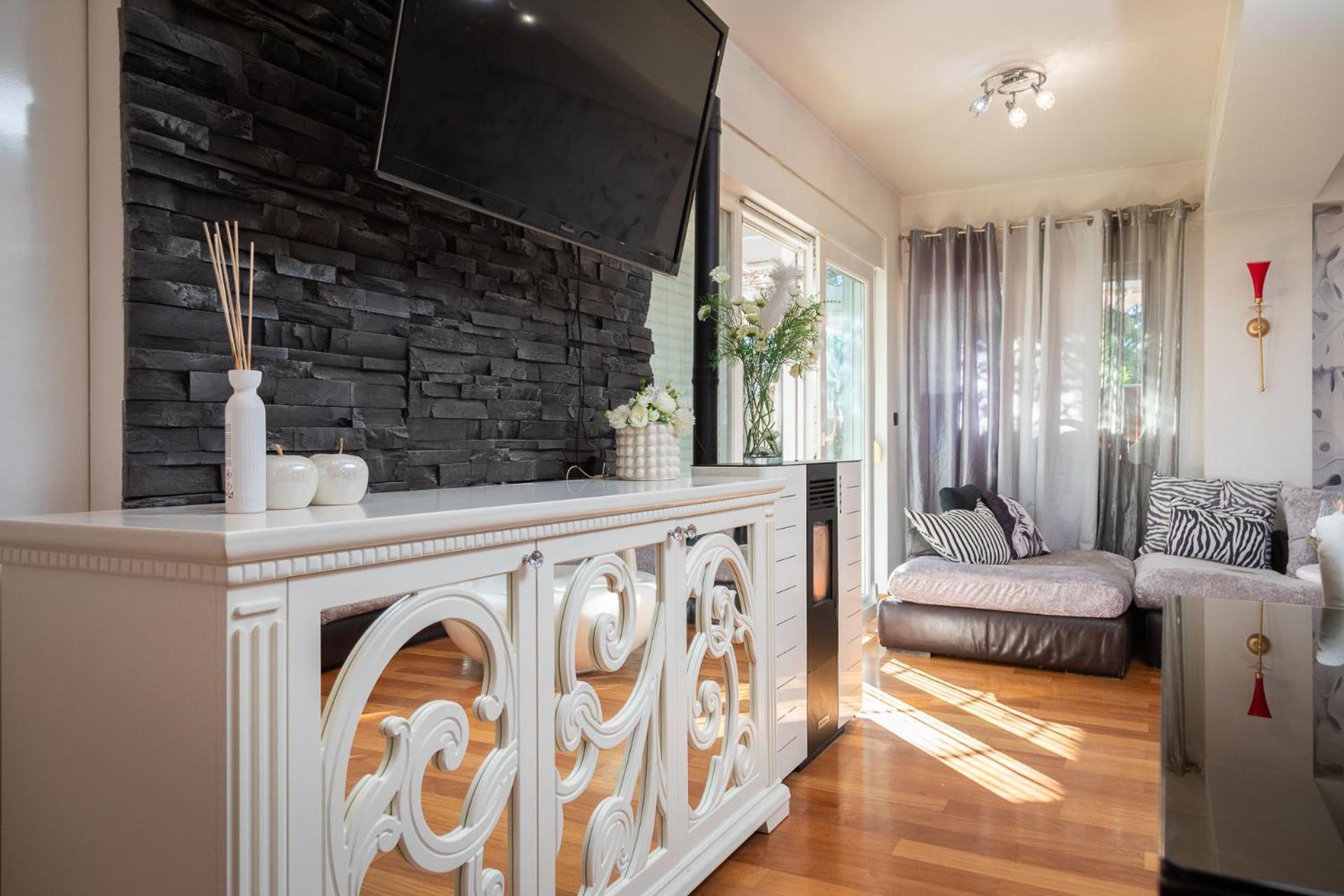 Beachfront Apartment Romilda Макарска Экстерьер фото
